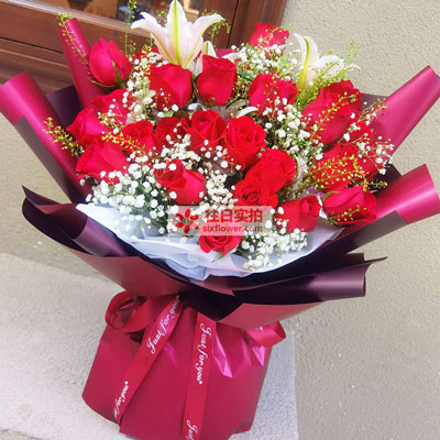 成都30朵红玫瑰百合，做你余生故事里的人